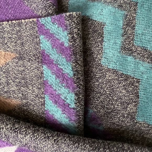 Aztec Pattern Unisex Wide Scarf in Grey Green Purple Tan with Fringe - Picture 3 of 5